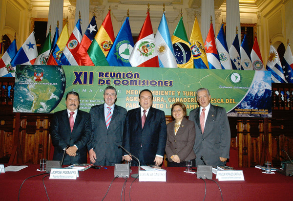 Inician reunión de Comisiones en Perú