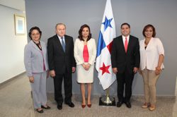 Asamblea Nacional de Panamá y Parlatino coordinan actividades institucionales