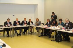 Comisiones se reúnen en Sede Permanente para discutir temas sociales