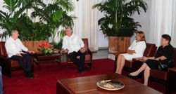 Diputado Castillo se reúne con autoridades de Cuba