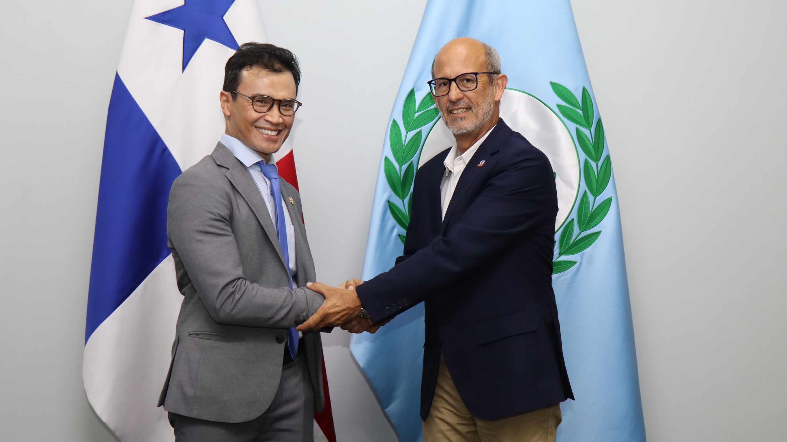 PARLATINO fortalece relaciones interinstitucionales con Indonesia