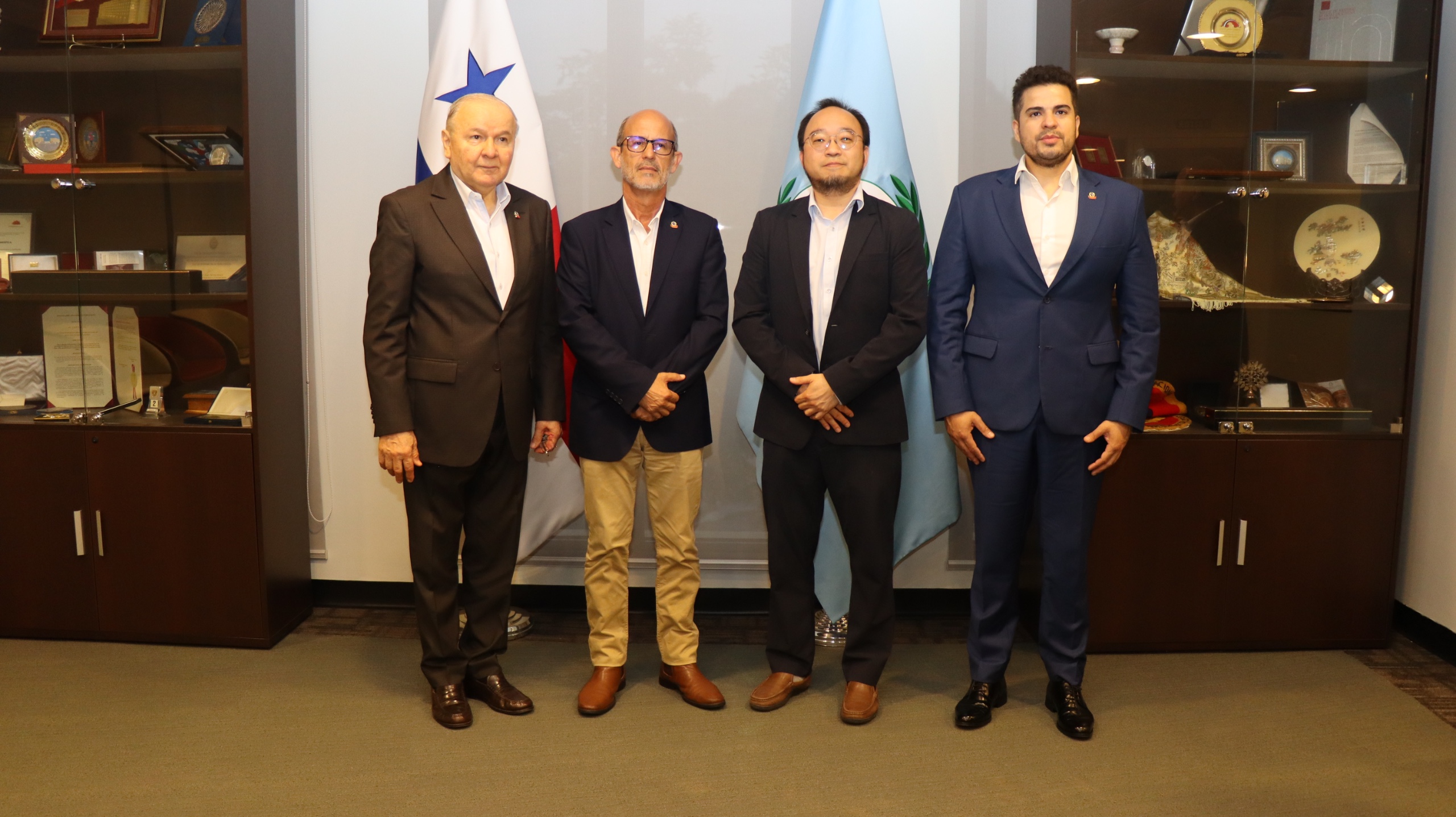 PARLATINO promueve innovaciones inclusivas para personas con discapacidad visual en la región y firma Acuerdo de Cooperación con Dot Incorporation