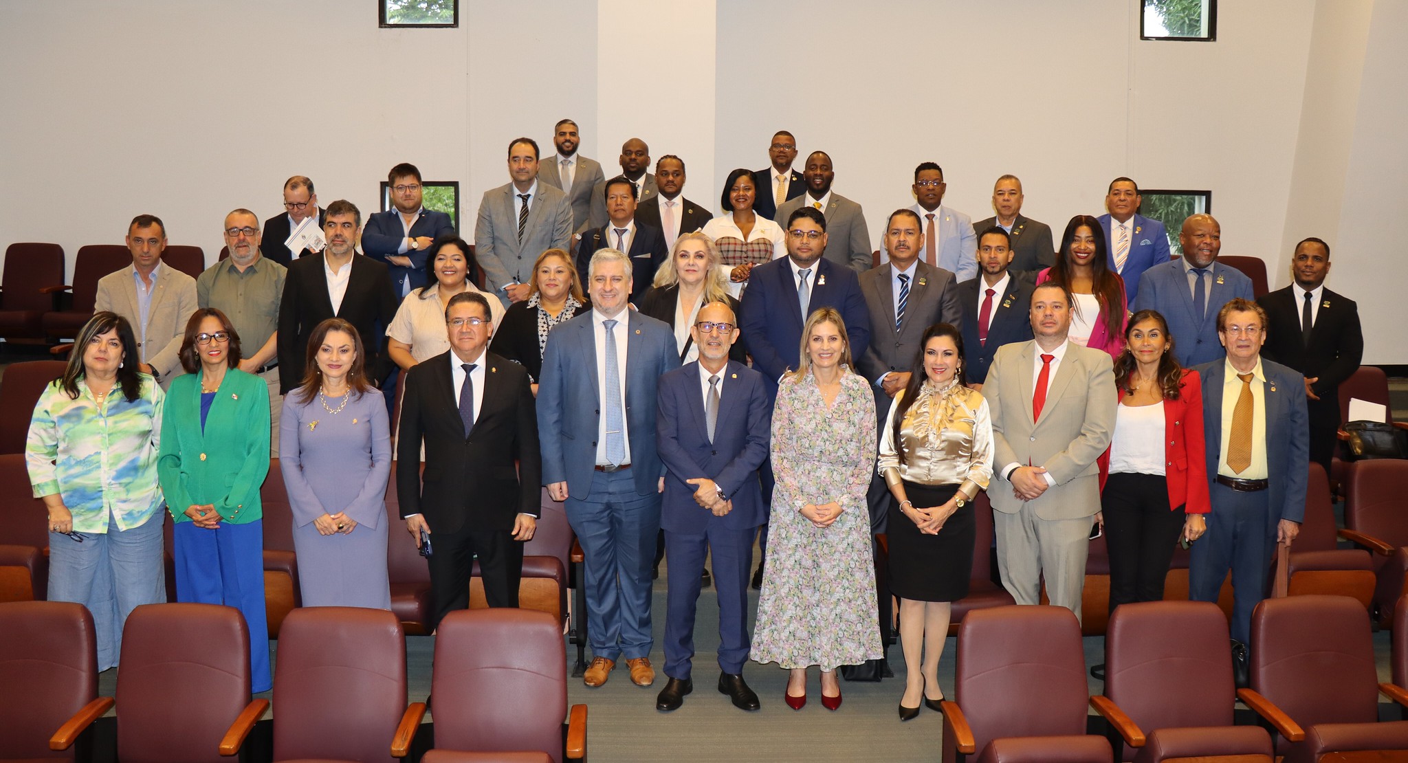 Comisiones del PARLATINO abren debate sobre temas clave para América Latina y el Caribe