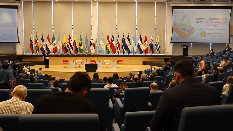 Autoridades y expertos trazan en la sede del PARLATINO ruta hacia una nueva visión hídrica sostenible